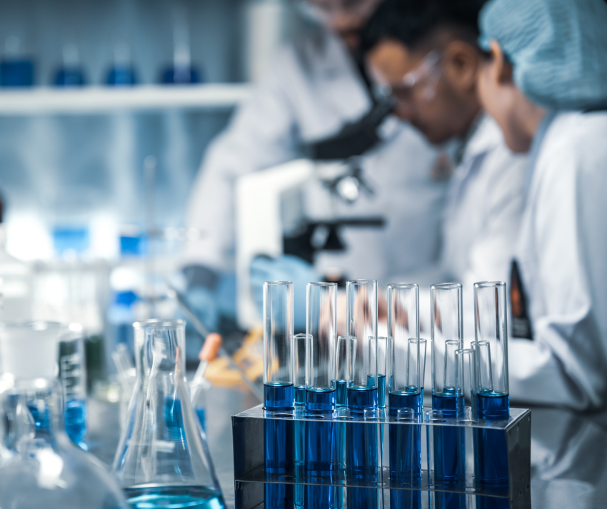 laboratorium medyczne, mikroskop 